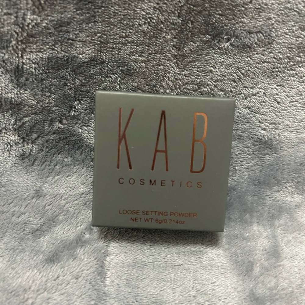 KAB COSMETICS Loose Setting Powder Translucent